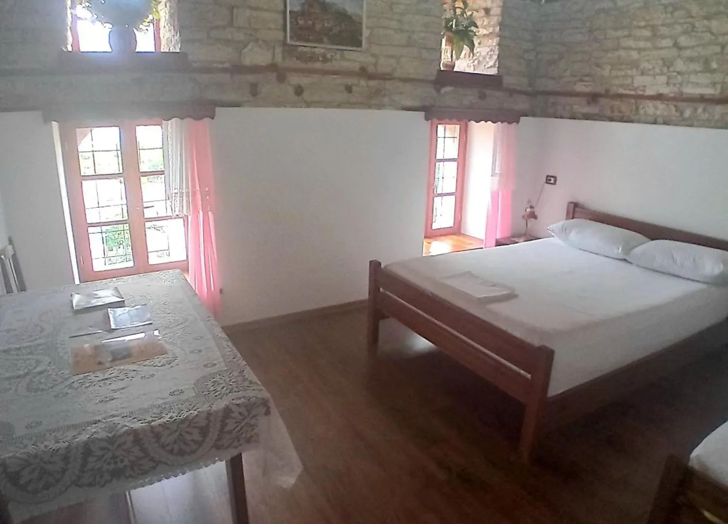 House Hotel Cela Gjirokastër