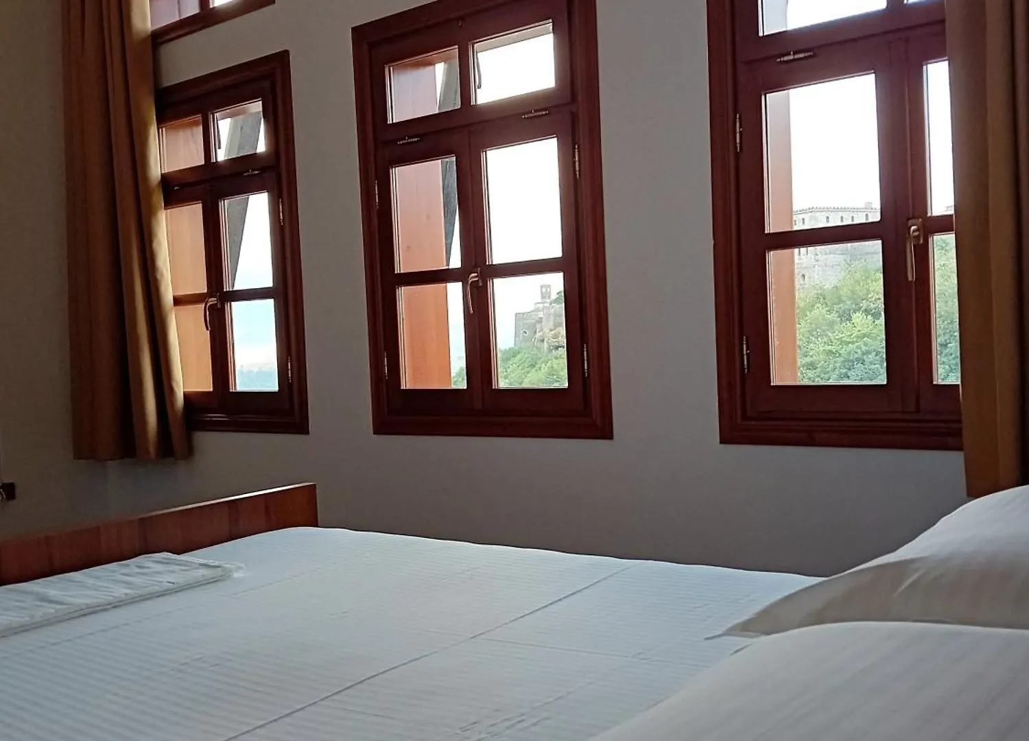 House Hotel Cela Gjirokastër