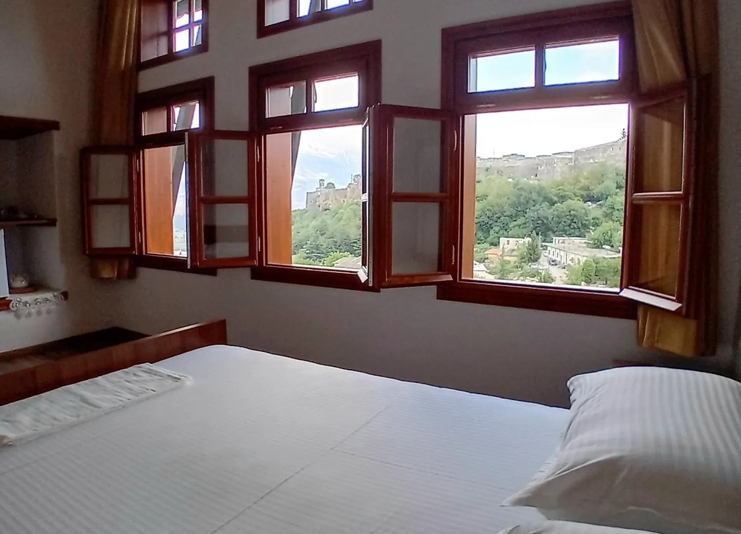 House Hotel Cela Gjirokastër